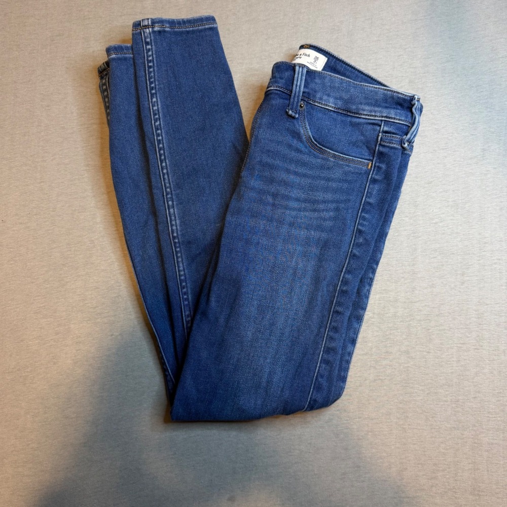 Abercrombie & Fitch The Jean Legging Mid Rise Skinny Jeans Blue Size 26 2S